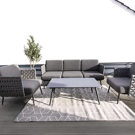 Penthouse Mit Parkplatz Und Terrasse, 15 Min Von Koeln Hbf *