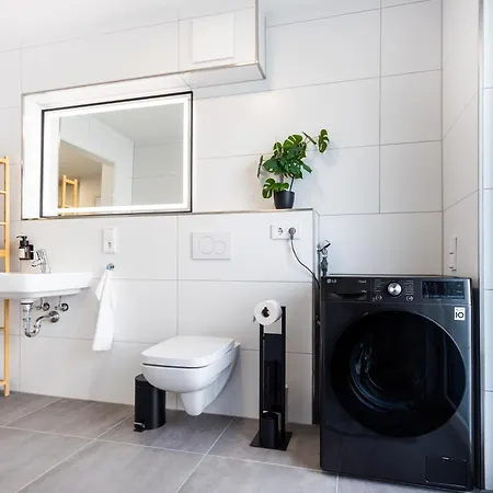 Apartmán Penthouse Mit Parkplatz Und Terrasse, 15 Min Von Koeln Hbf