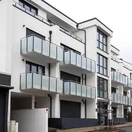 Penthouse Mit Parkplatz Und Terrasse, 15 Min Von Koeln Hbf * Kerpen (North Rhine-Westphalia)