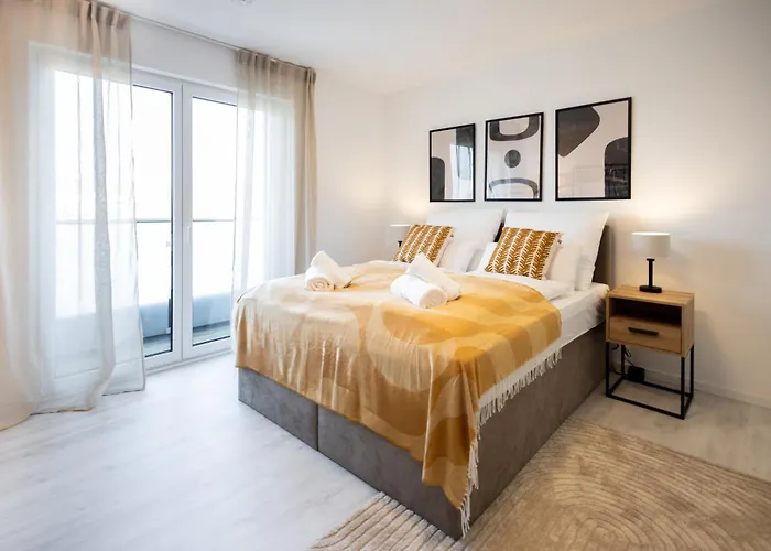 Penthouse Mit Terrasse, 15 Min Bis Koeln Zentrum, Nahe Messe Und Phantasialand Appartement Kerpen (North Rhine-Westphalia)