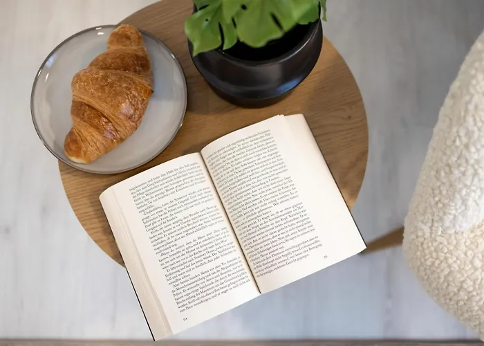 Appartement Penthouse Mit Terrasse, 15 Min Bis Koeln Zentrum, Nahe Messe Und Phantasialand Kerpen (North Rhine-Westphalia)