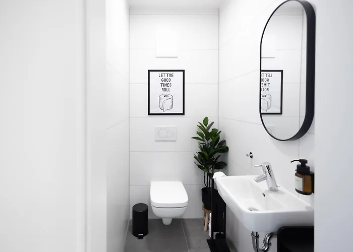 Appartement Penthouse Mit Terrasse, 15 Min Bis Koeln Zentrum, Nahe Messe Und Phantasialand Kerpen (North Rhine-Westphalia)