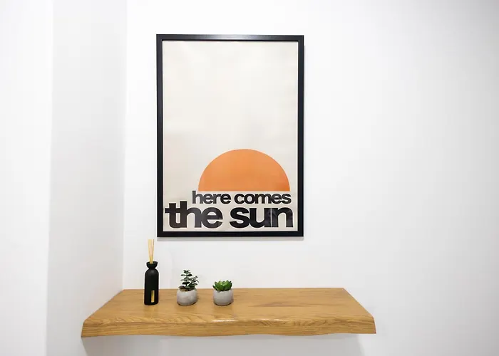 Penthouse Mit Terrasse, 15 Min Bis Koeln Zentrum, Nahe Messe Und Phantasialand Appartement *